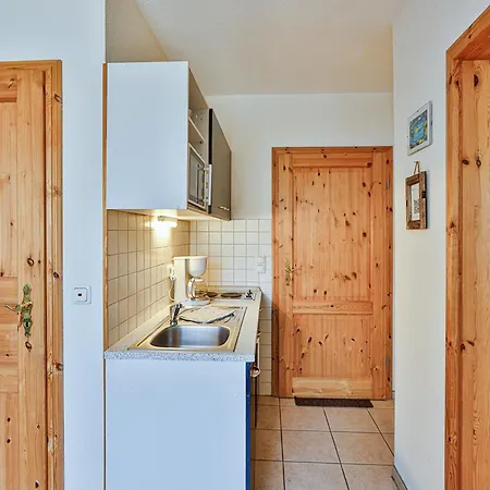 Rabe Rechts Nr 2 Apartment Zingst